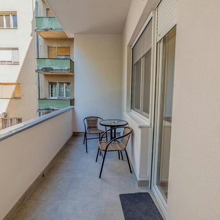 Apartman Danube Lux Novi Sad Exterior foto